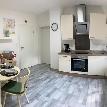 Erica Ferienwohnung Auf Dem Traumpfad Ettringen  Exteriör bild